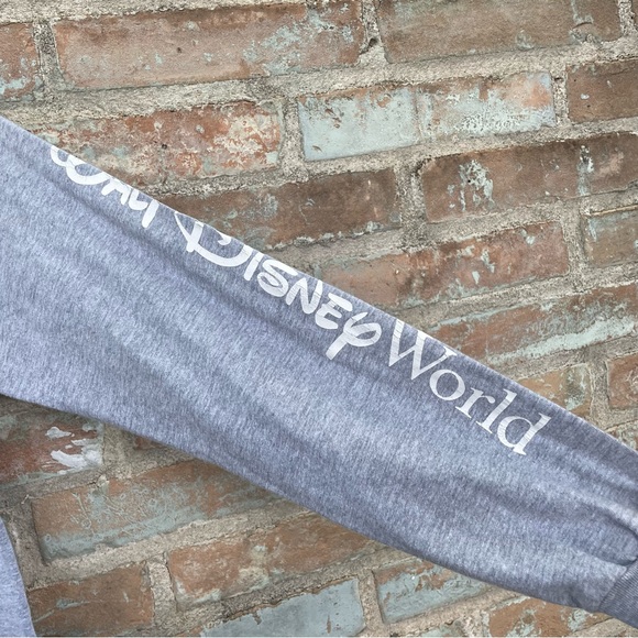 Walt Disney World Long Sleeve Graphic Tee Mickey Grey Crew Neck Shirt Parks S - Picture 7 of 12